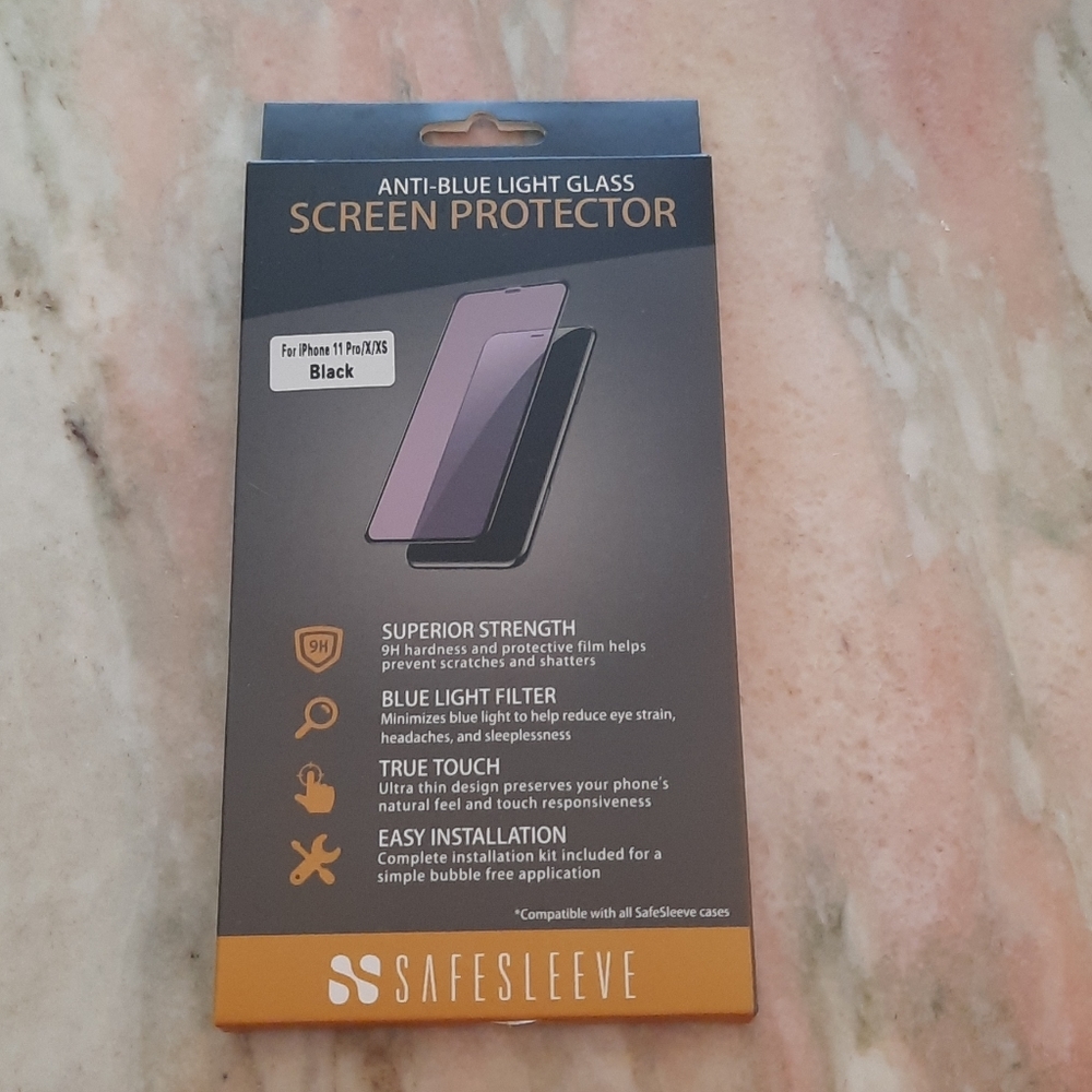 NWOT Blue light screen protector🤩